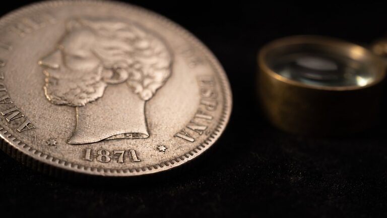 Pesetas valiosas: qué monedas de Franco valen dinero y cuáles no 4 Pesetas Valiosas: Qué Monedas De Franco Valen Dinero Y Cuáles No - 8Reales